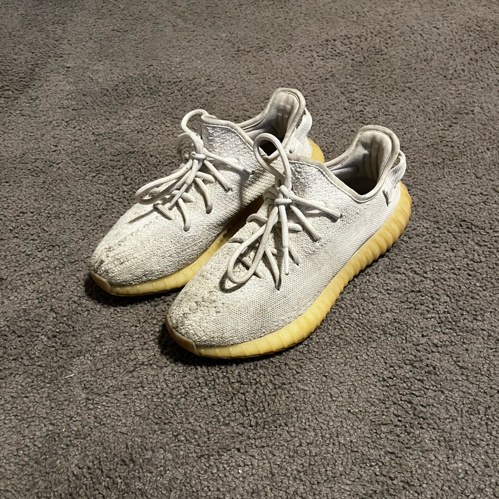Size 8 - Adidas Yeezy Boost 350 V2 Low Cream White / Triple White